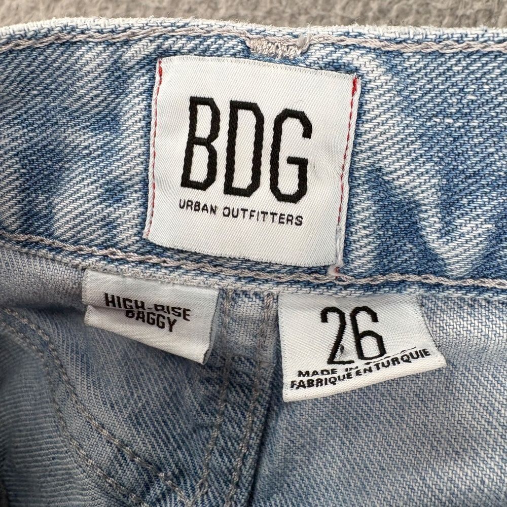 BDG Urban Outfitters High Rise Baggy Jeans Light Wash Size 26 - Picture 14 of 16